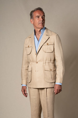Camel Plain Linen Sahariana — sastreria a medida BUND, lookbook Costa Vice Spring Summer 26