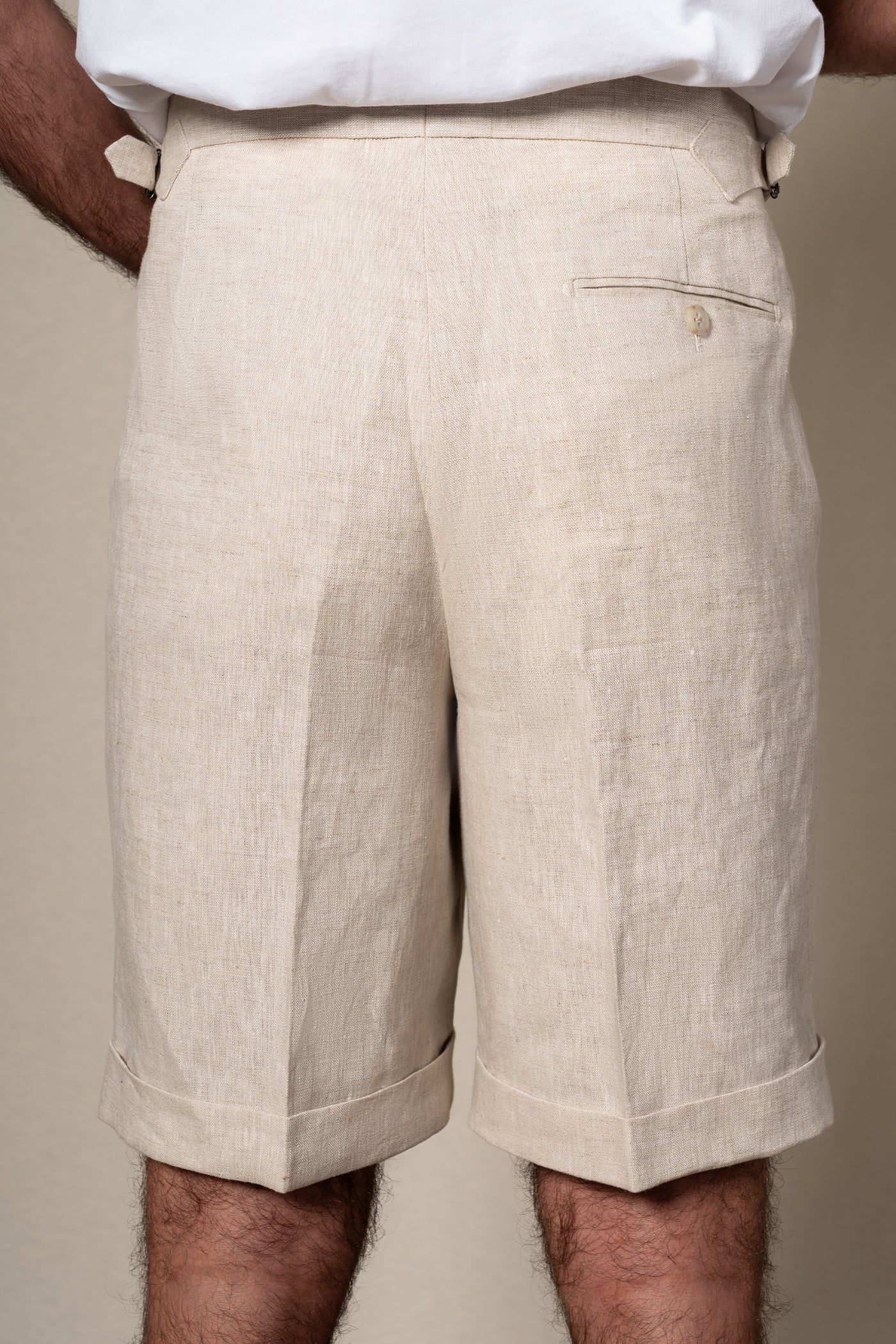 Beige Plain Linen Shorts — look completo BUND, Costa Vice Spring Summer 26