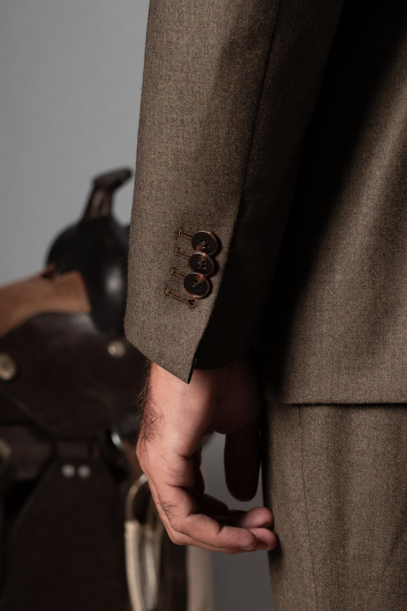 Olive Green Flannel Wool Blazer - Blazer a medida BUND