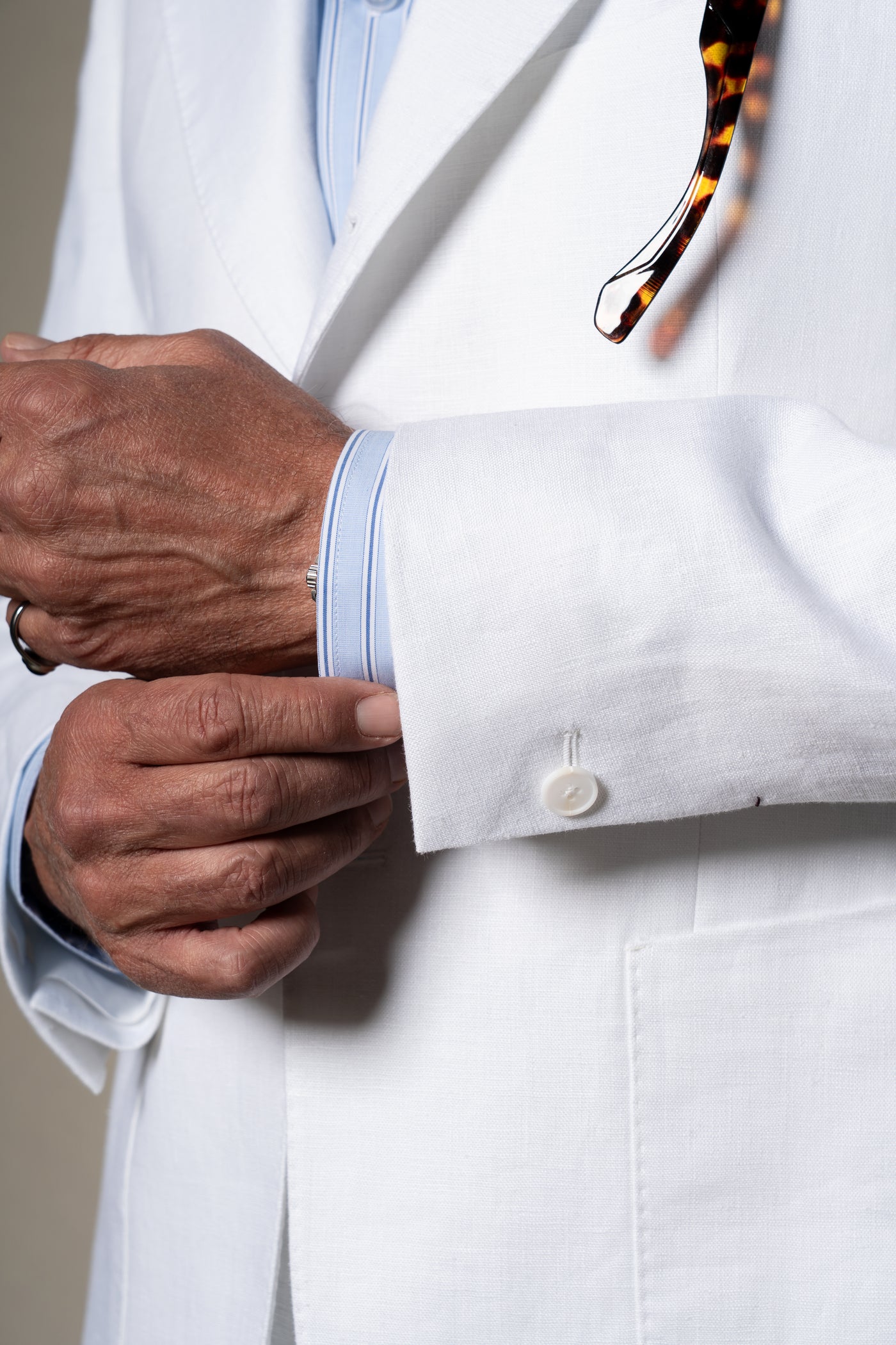 White Plain Linen Tailoring Jacket