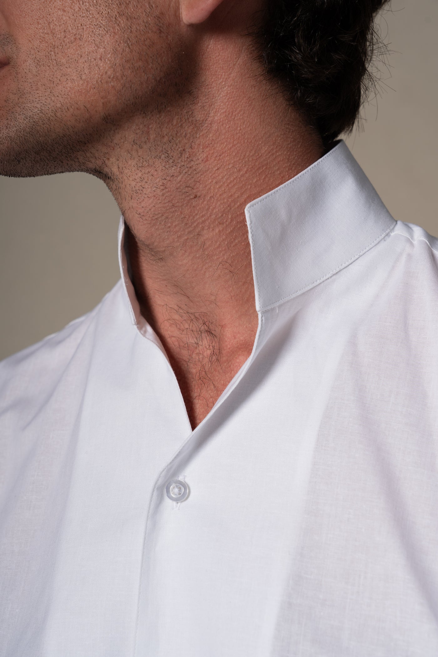 White Plain Mao Linen Casual Shirt — vista alternativa 3, BUND Costa Vice Spring Summer 26