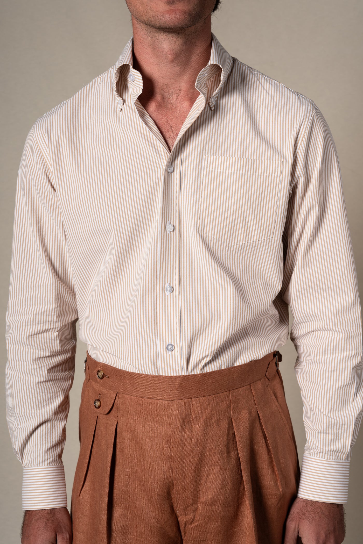 Yellow Stripes Seersucker Casual Shirt — detalle del tejido, BUND Costa Vice SS26