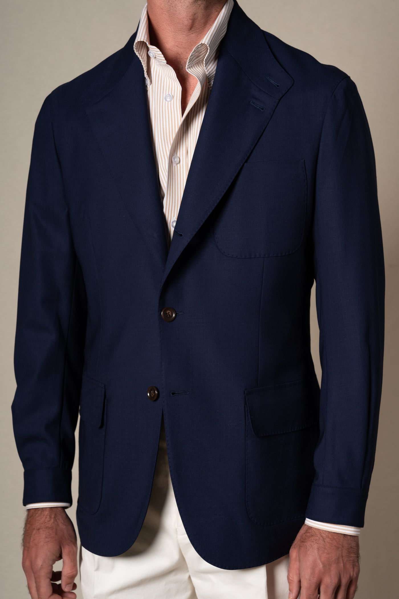 Navy Wool Teba — detalle del tejido, BUND Costa Vice SS26