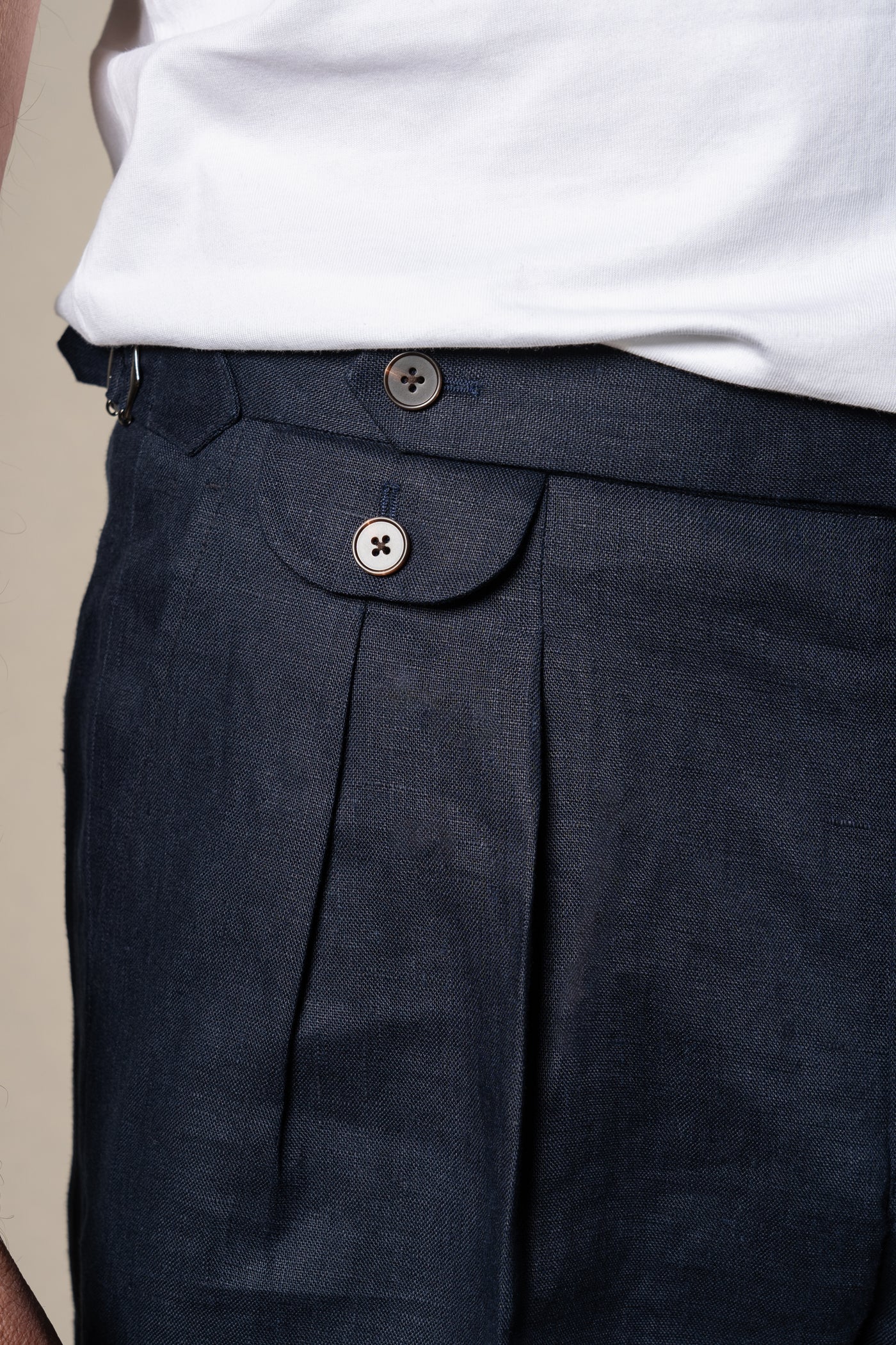 Dark Navy Plain Linen Shorts — vista alternativa 3, BUND Costa Vice Spring Summer 26