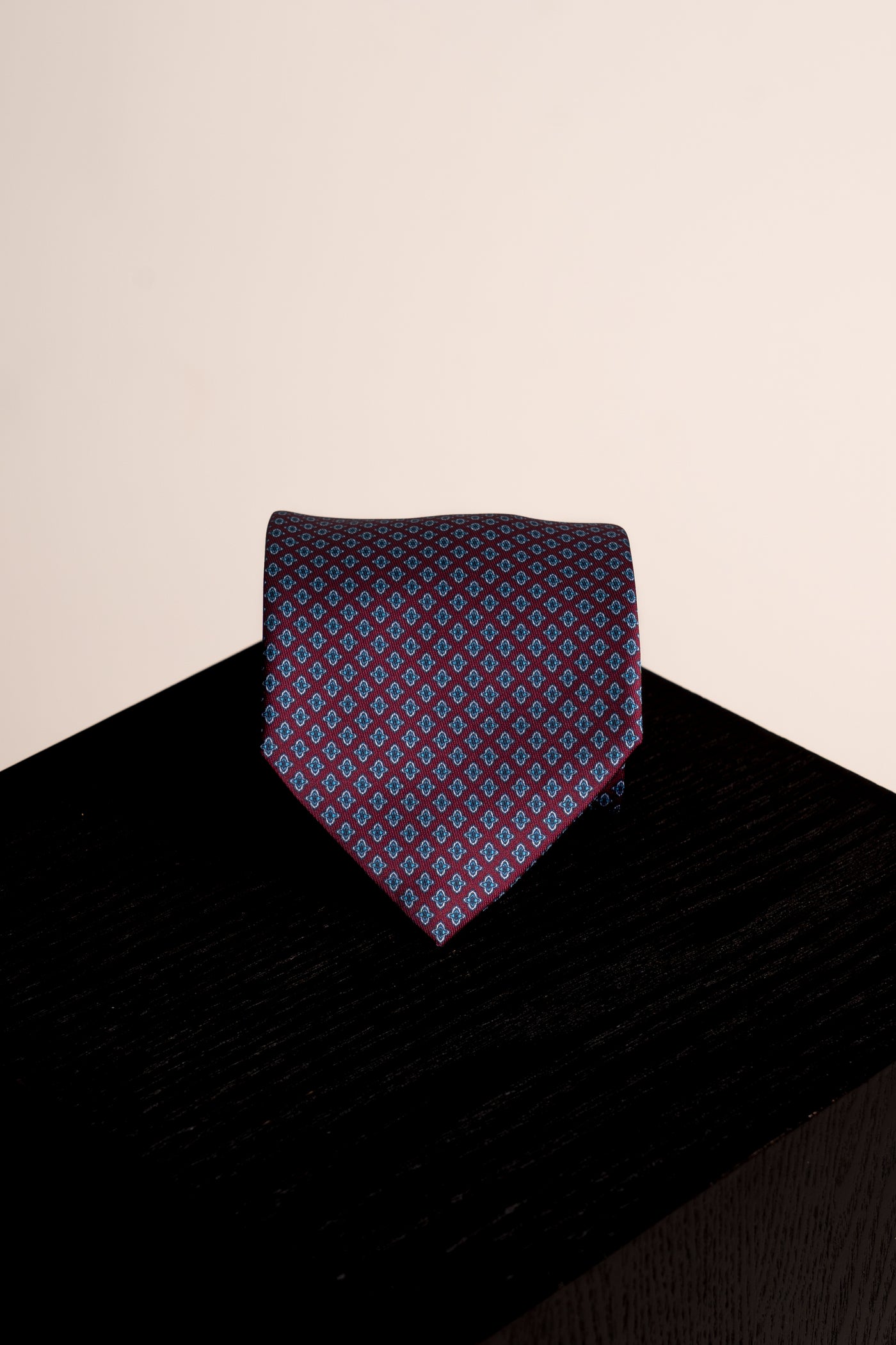 Corbata Roman Circus Burgundy de seda - BUND