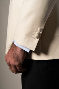 Off White Herringbone Tuxedo - Esmoquin a medida BUND