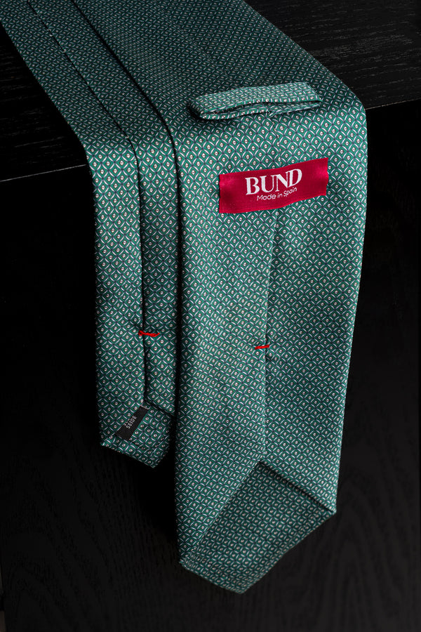 Corbata Diamond Ceremony Green