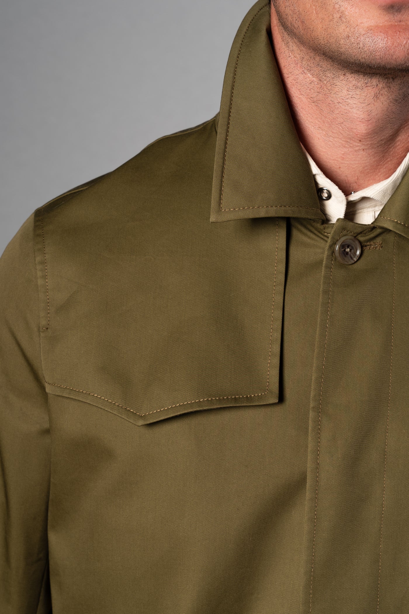 Green Western Rain Coat - Abrigo a medida BUND