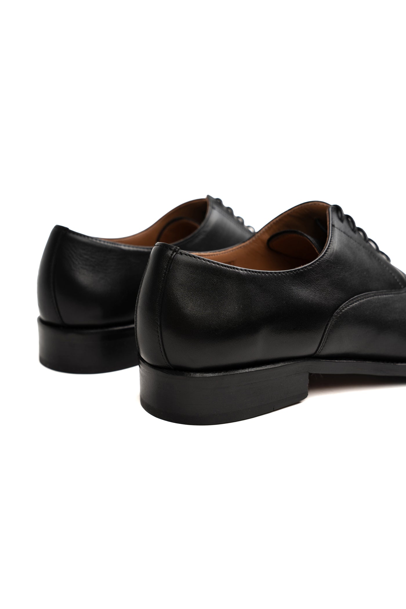 Oxford in Black