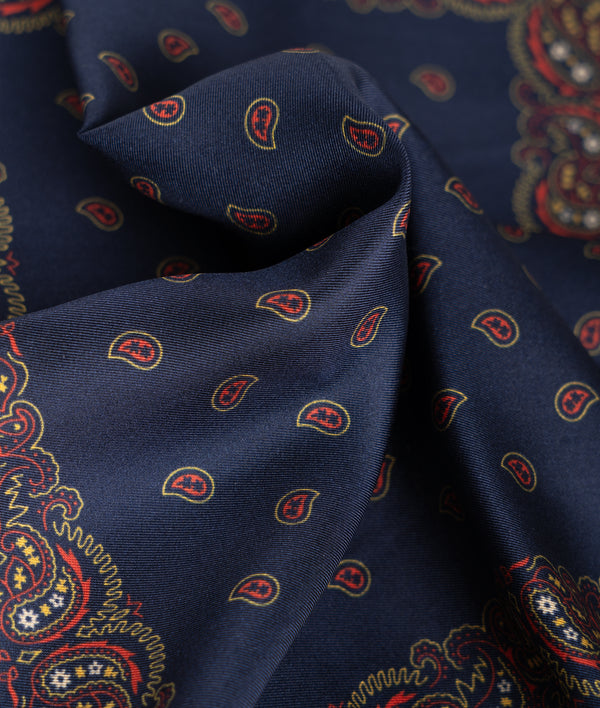 Pañuelo Navy Silken Range