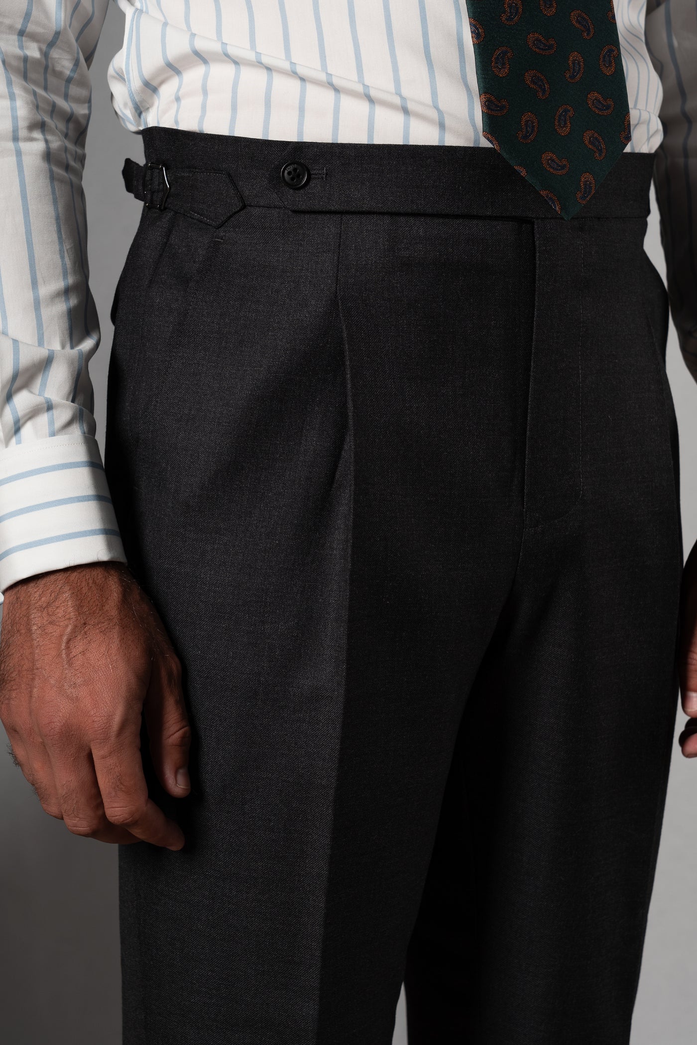 Twill Dark Grey 3 Pieces Suit - Traje a medida BUND