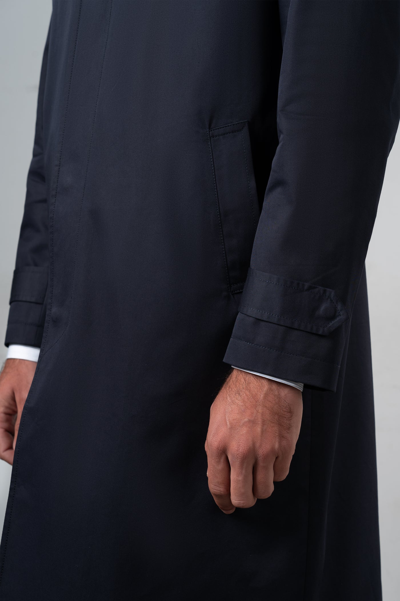 Plain Navy Rain Coat - Abrigo a medida BUND