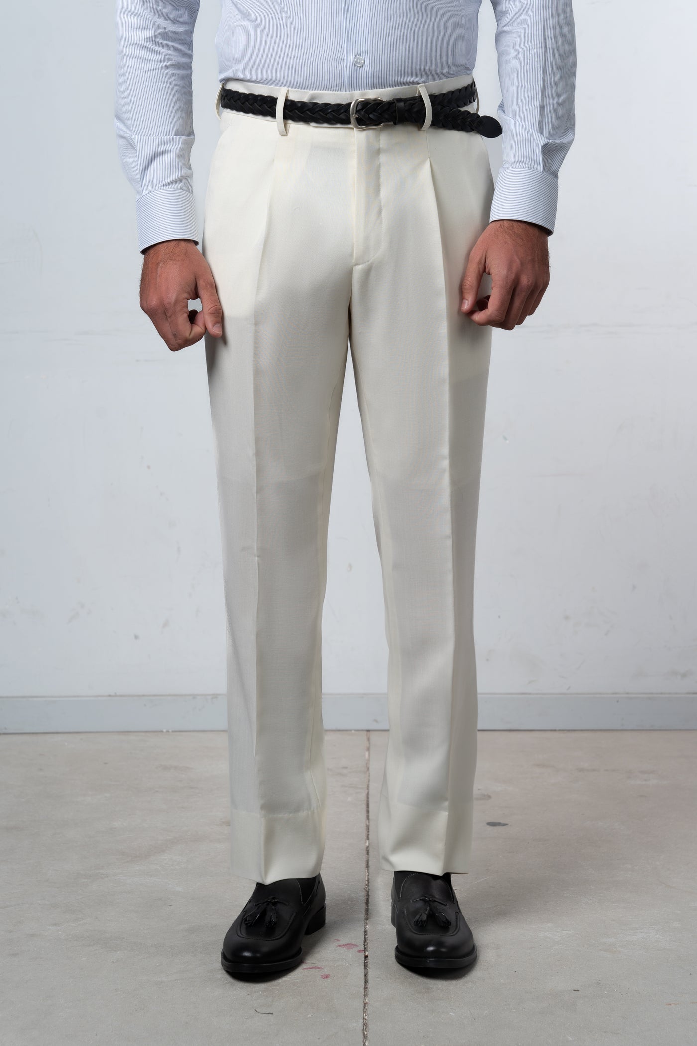 Plain Ivory Tailoring Pants