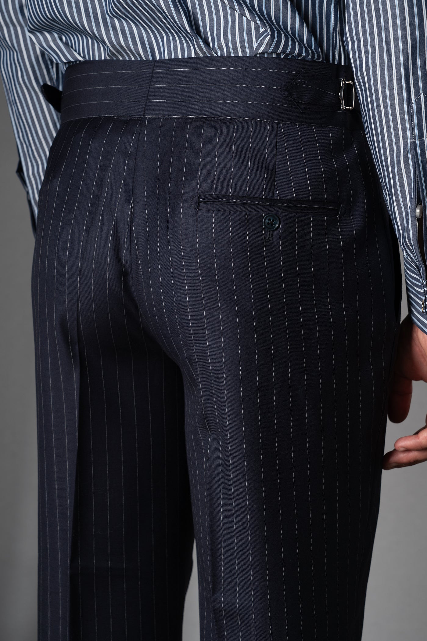 Stripes Dark Navy Wool Suit - Traje a medida BUND