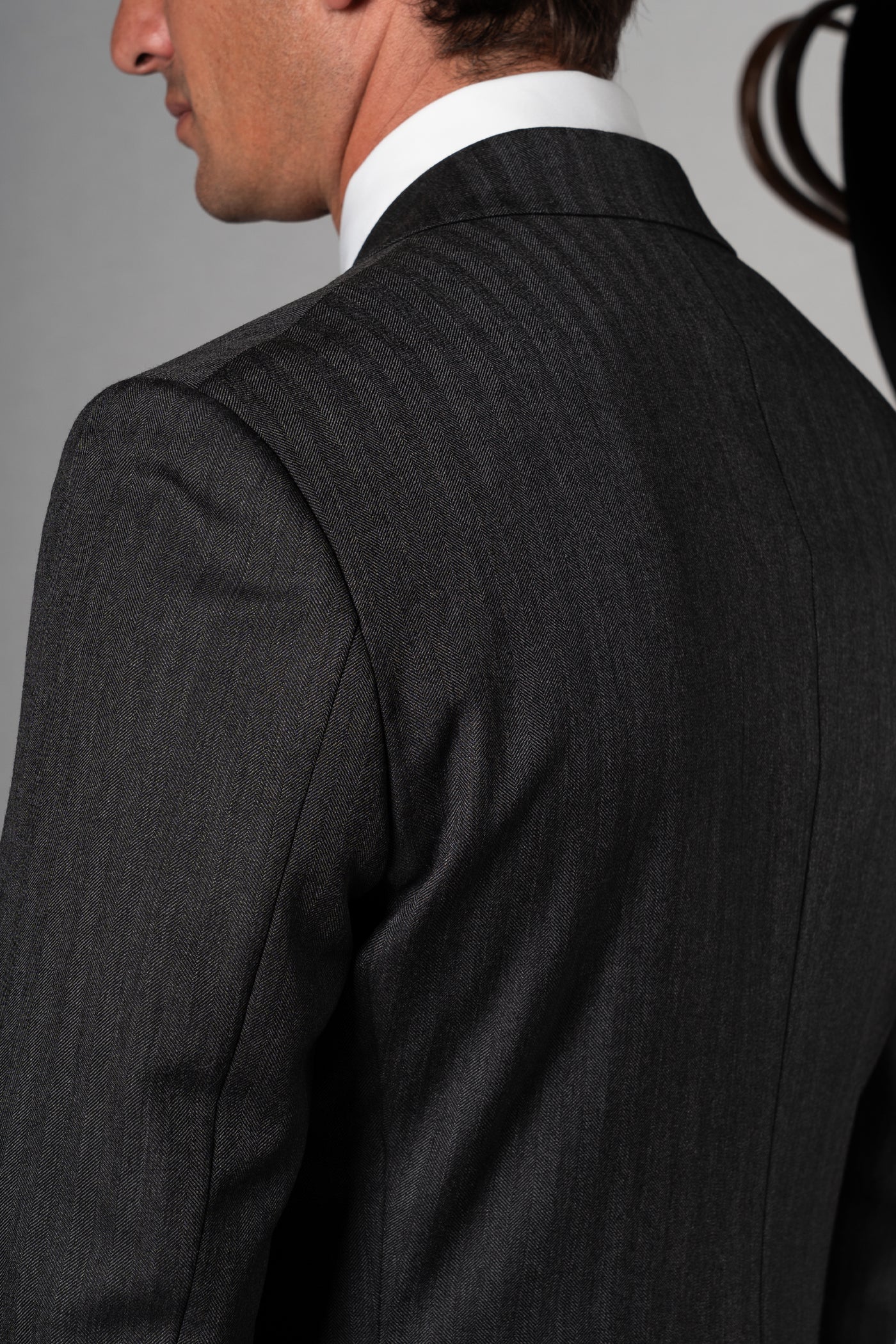 Herringbone Dark Grey Wool Double Breasted Suit - Traje a medida BUND