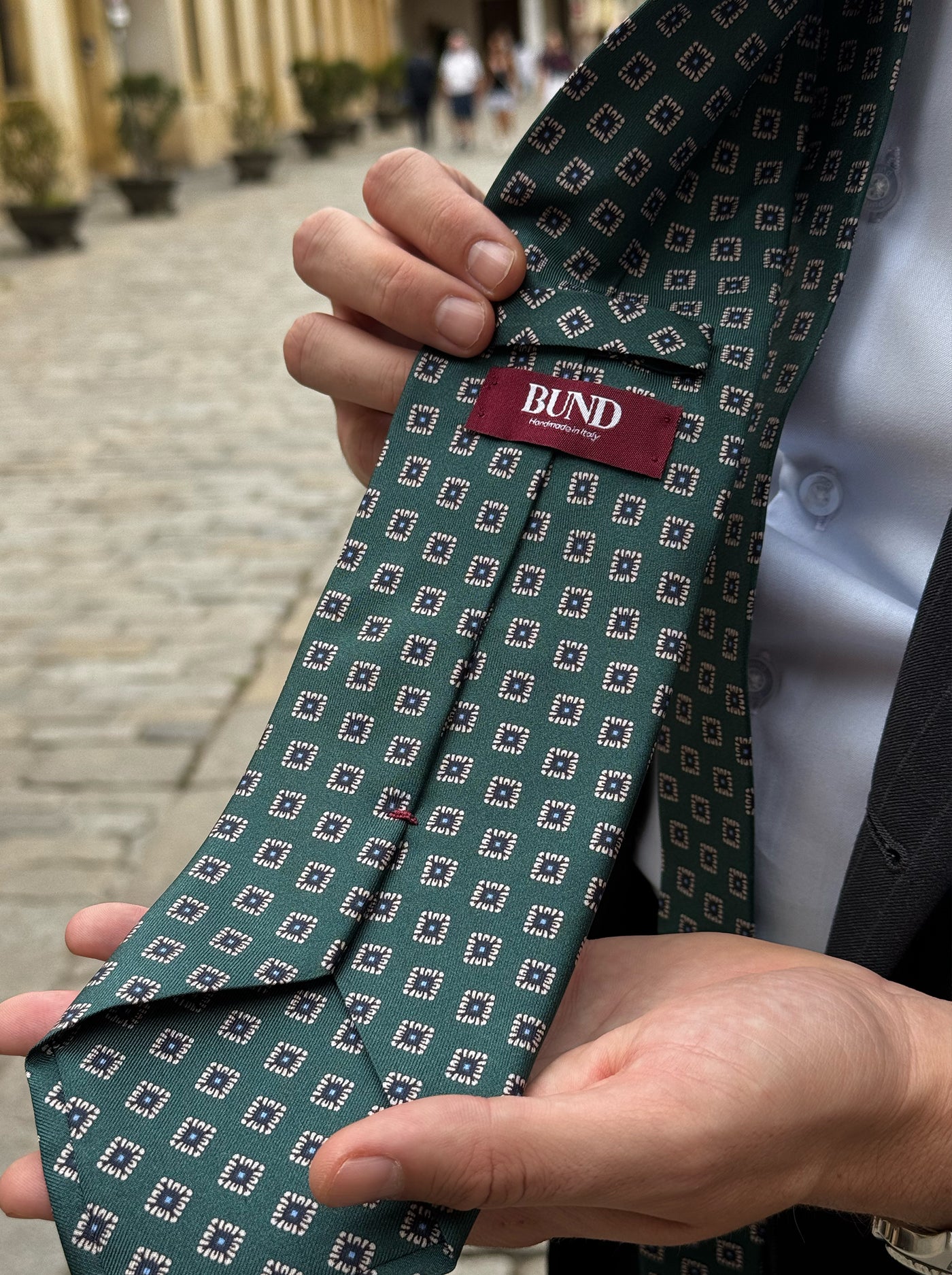 Pink Gems Tie