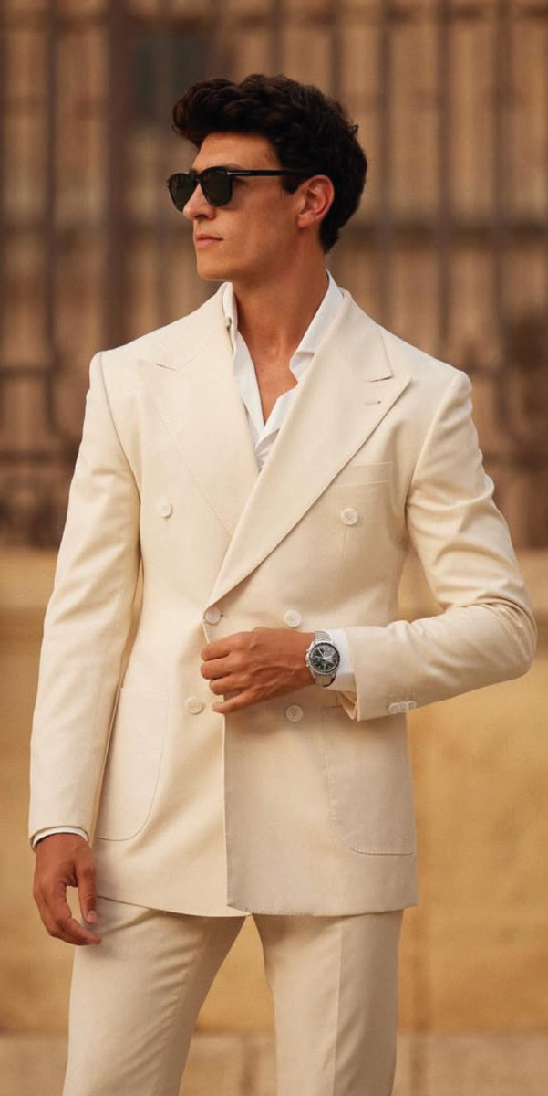 Full off white double breasted suit